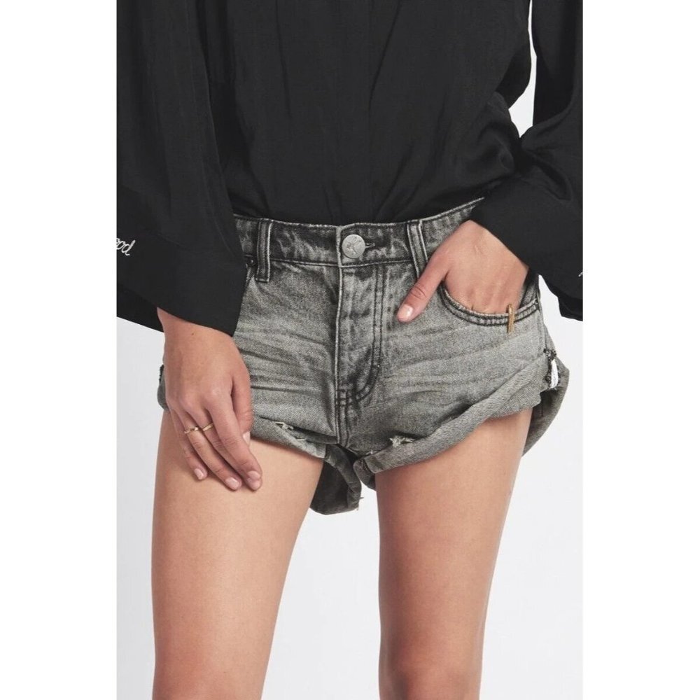 One Teaspoon‎ Womens Camden Bandit Jean Shorts Gray Denim High Waist Size 24